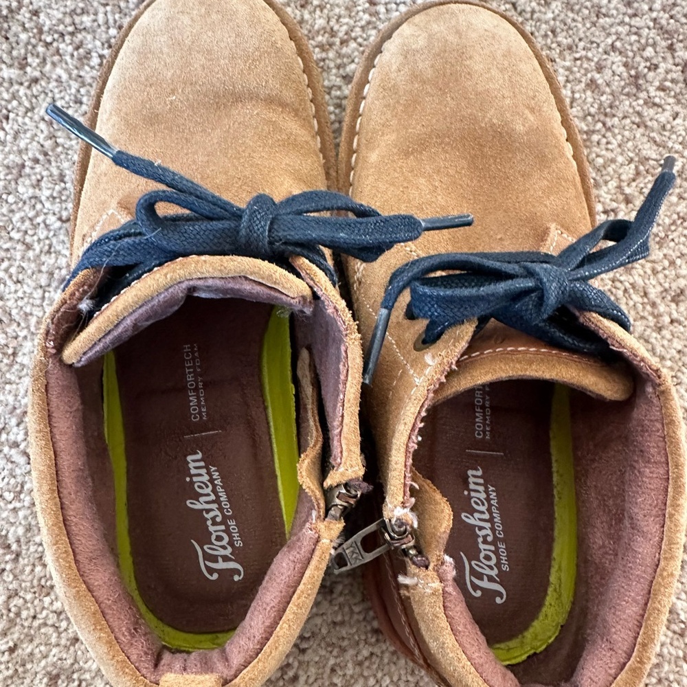 Florsheim Kids Brown Suede Boots with Navy Laces